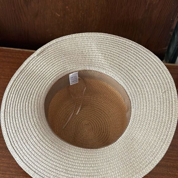 Wide brim hat - Picture 4 of 8